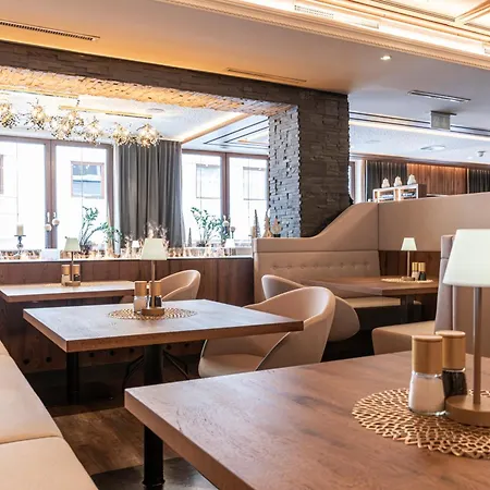Gramaser Hotel